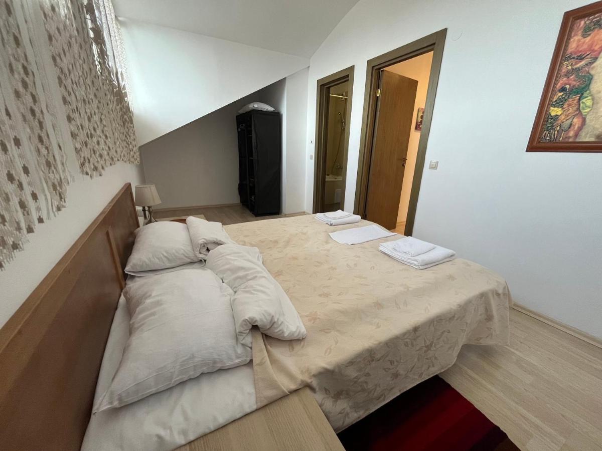 Penthouse Harriet Bansko Lägenhet Exteriör bild