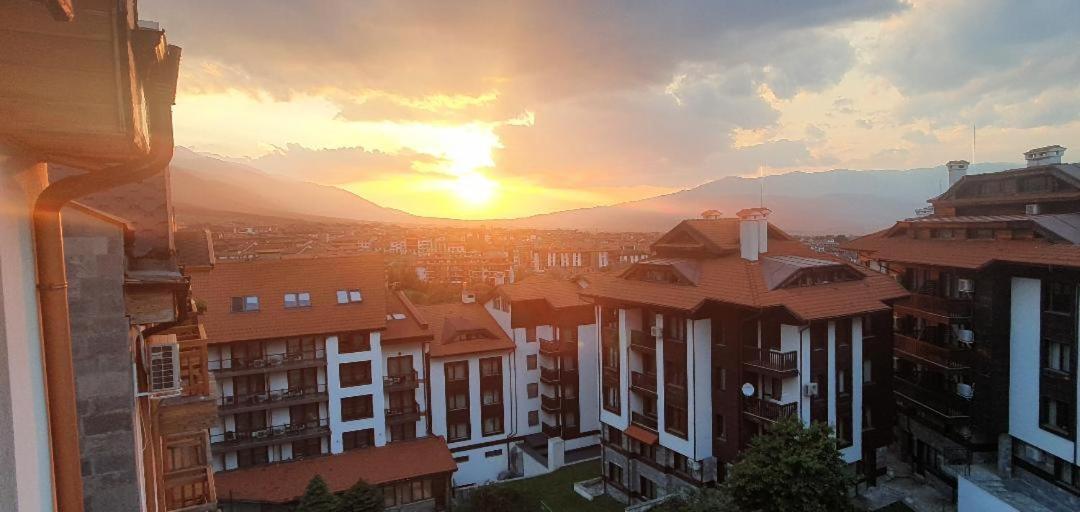 Penthouse Harriet Bansko Lägenhet Exteriör bild