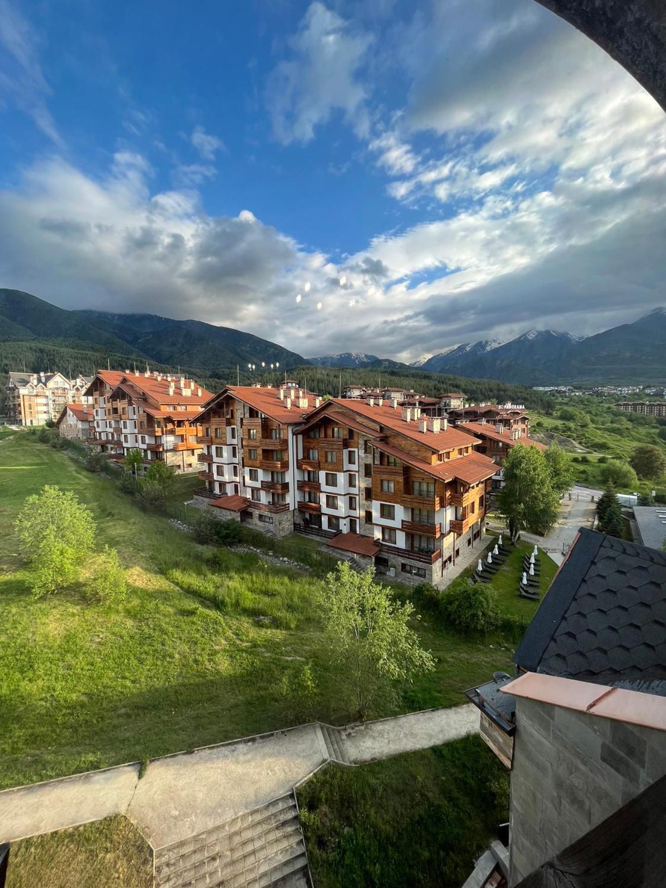 Penthouse Harriet Bansko Lägenhet Exteriör bild